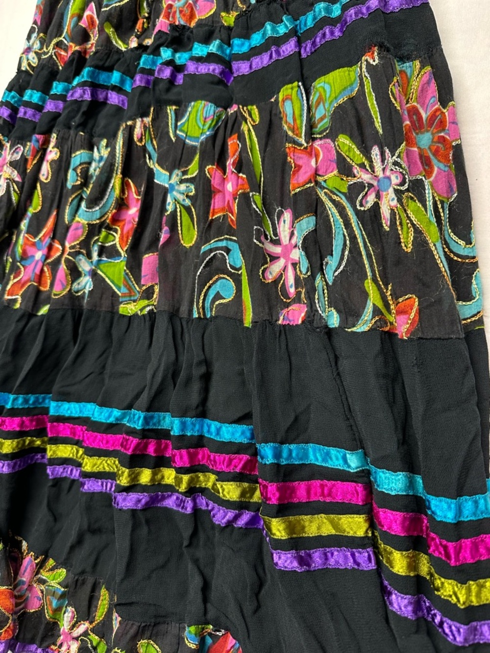 VTG Silver Dream Boho Tiered Ribbon Floral Maxi Skirt One Size - Picture 3 of 6